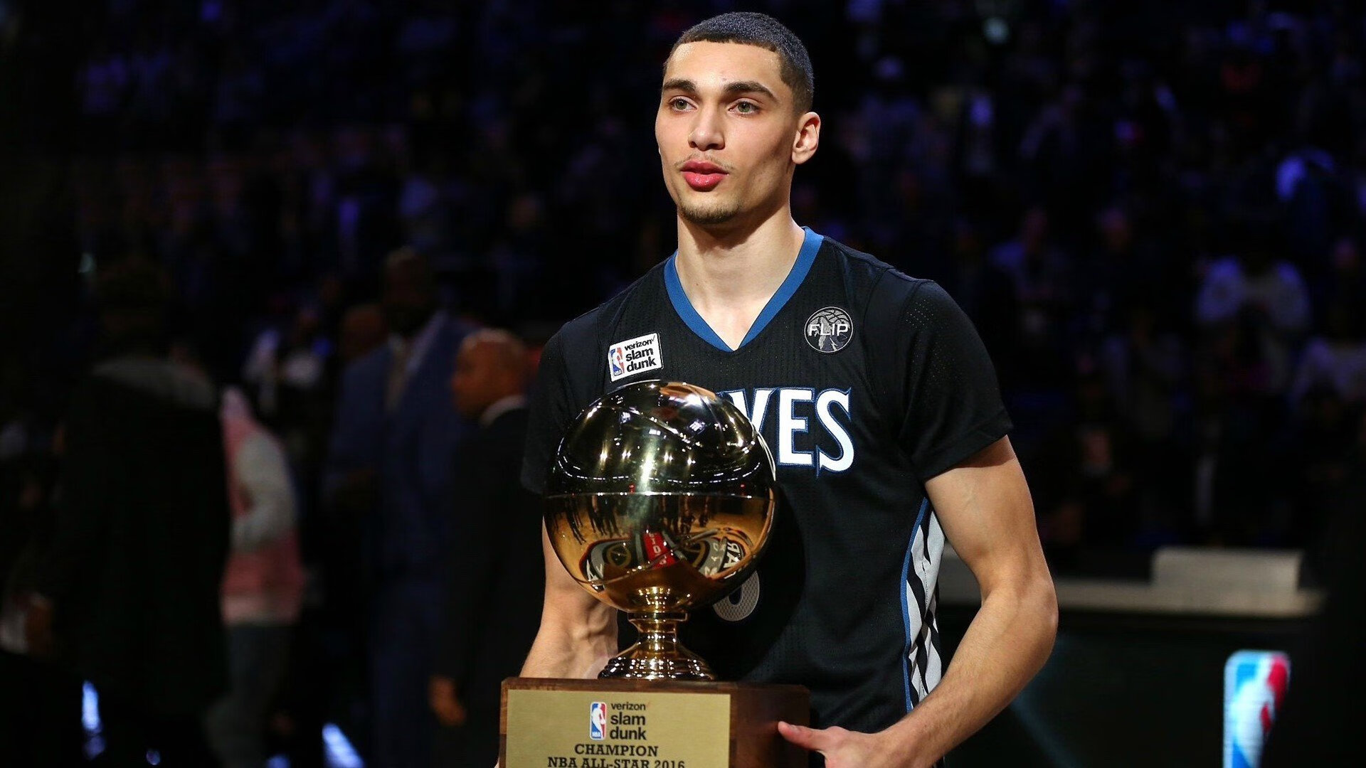 爱游戏娱乐平台-体育新闻中心上线运动员数据服务系统，体育运动员新闻素材